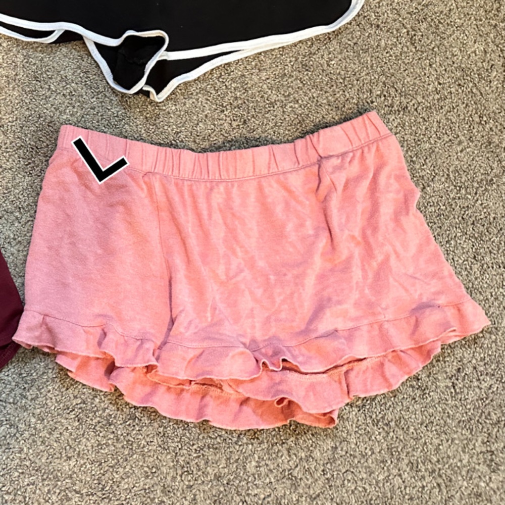 Riffled shorts